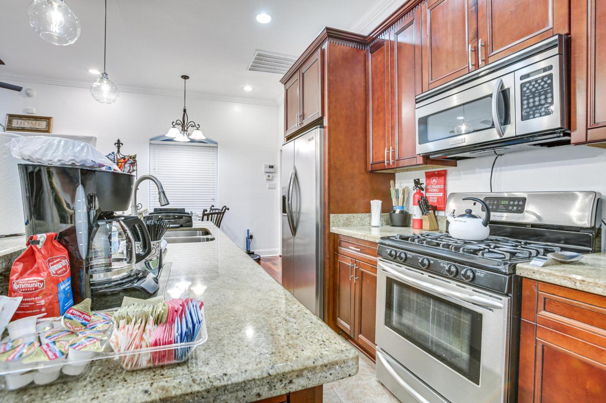 Welcoming New Orleans Home Near Bourbon St! Nova Orleães Exterior foto